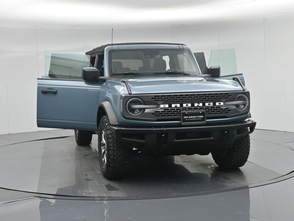 Certified 2021 Ford Bronco Badlands image 33
