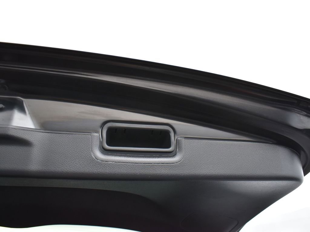 Used 2022 Honda HR-V EX-L image 26