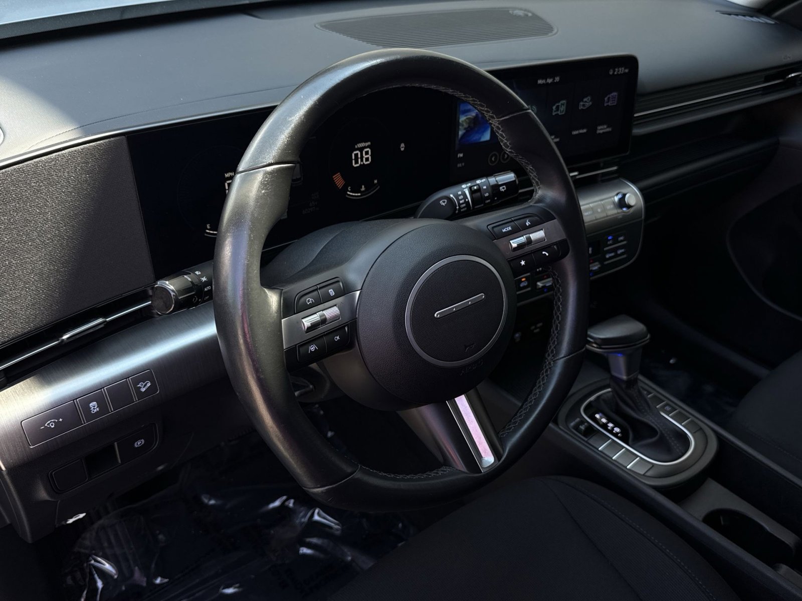 Used 2024 Hyundai Kona SEL FWD image 16