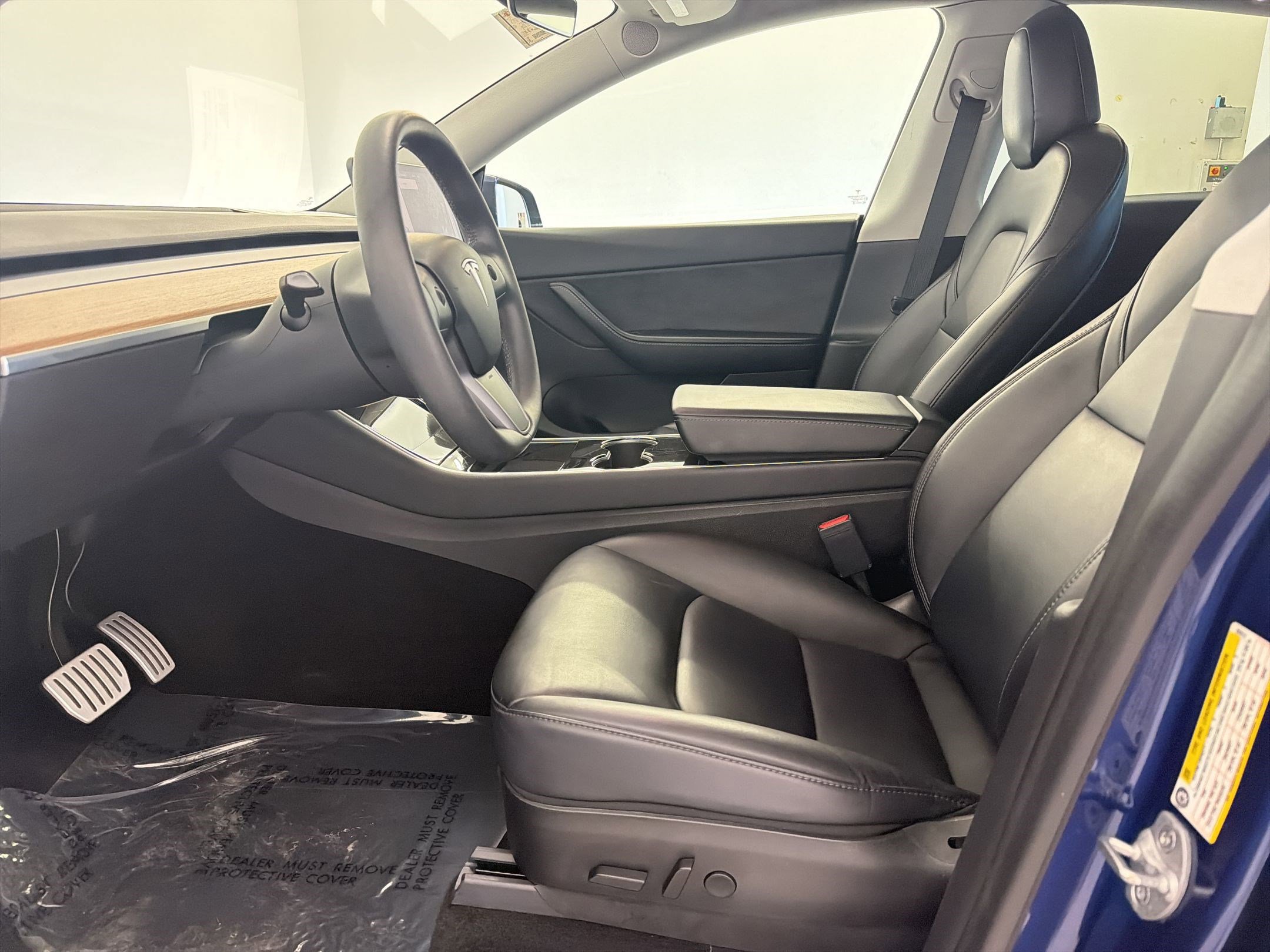 Used 2020 Tesla Model Y Performance image 5