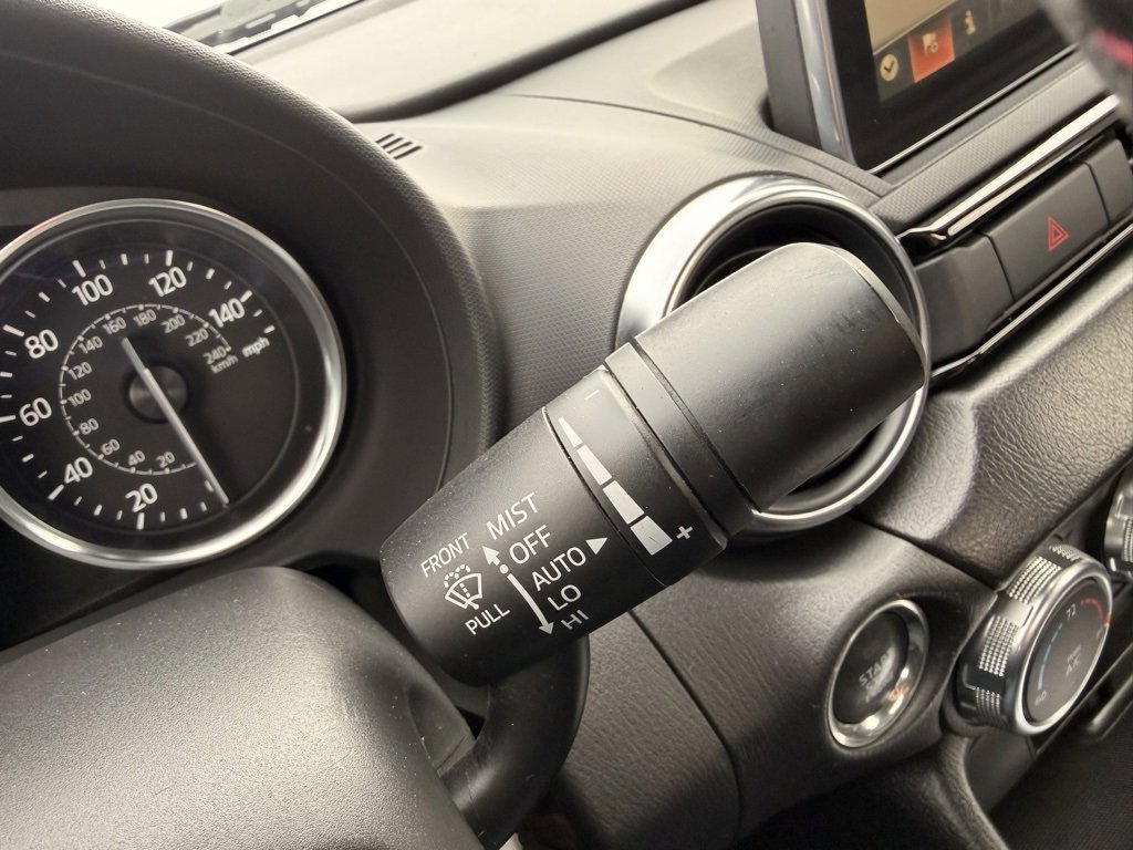 Used 2016 MAZDA MX-5 Miata Grand Touring image 14