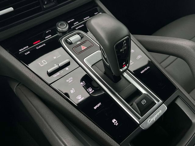 Used 2020 Porsche Cayenne AWD/4WD image 18