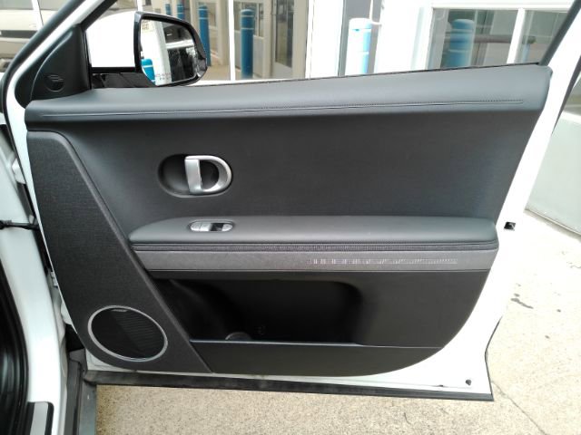 Used 2024 Hyundai Ioniq 5 Limited RWD image 19