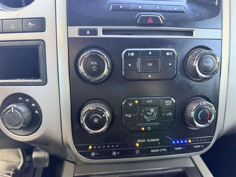 Used 2017 Ford Expedition XLT image 33