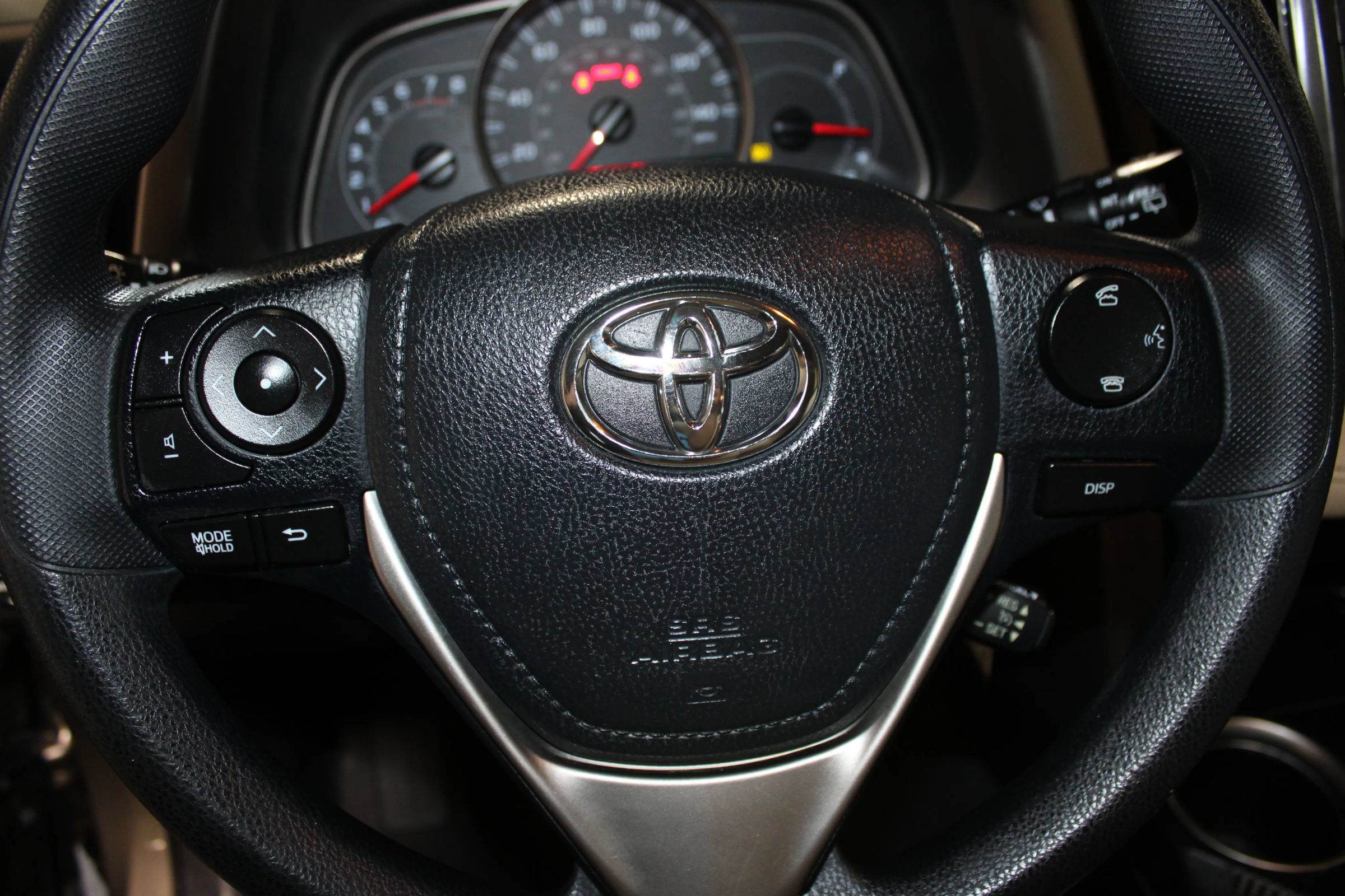 Used 2015 Toyota RAV4 XLE FWD image 18