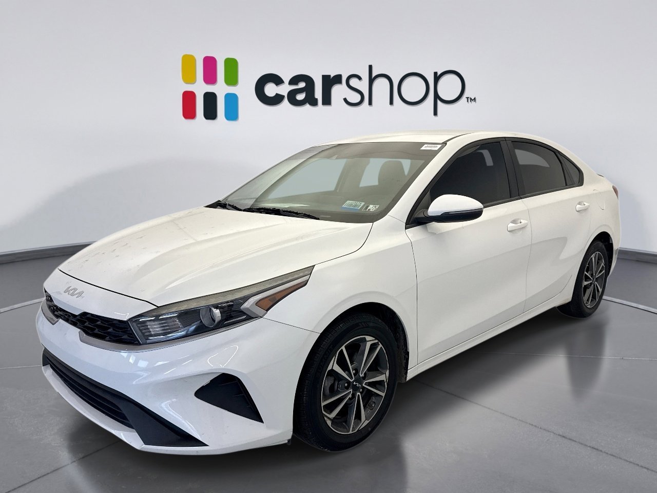Used 2024 Kia Forte LXS w/ LXS Technology Package FWD image 1