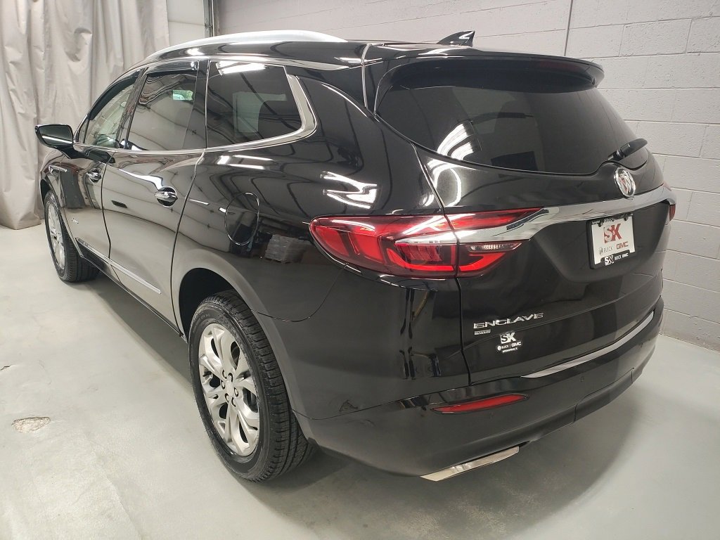 Used 2021 Buick Enclave Avenir w/ Avenir Technology Package image 21