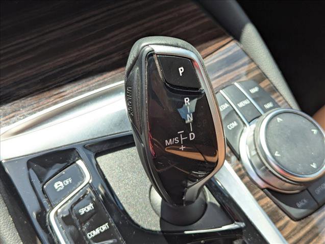 Certified 2023 BMW 530i w/ Convenience Package image 12