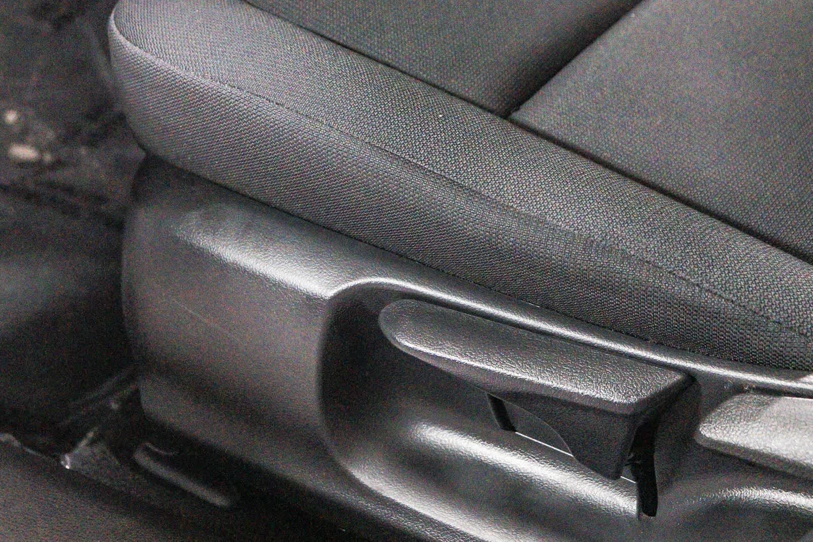 Certified 2025 Toyota Corolla LE FWD image 22