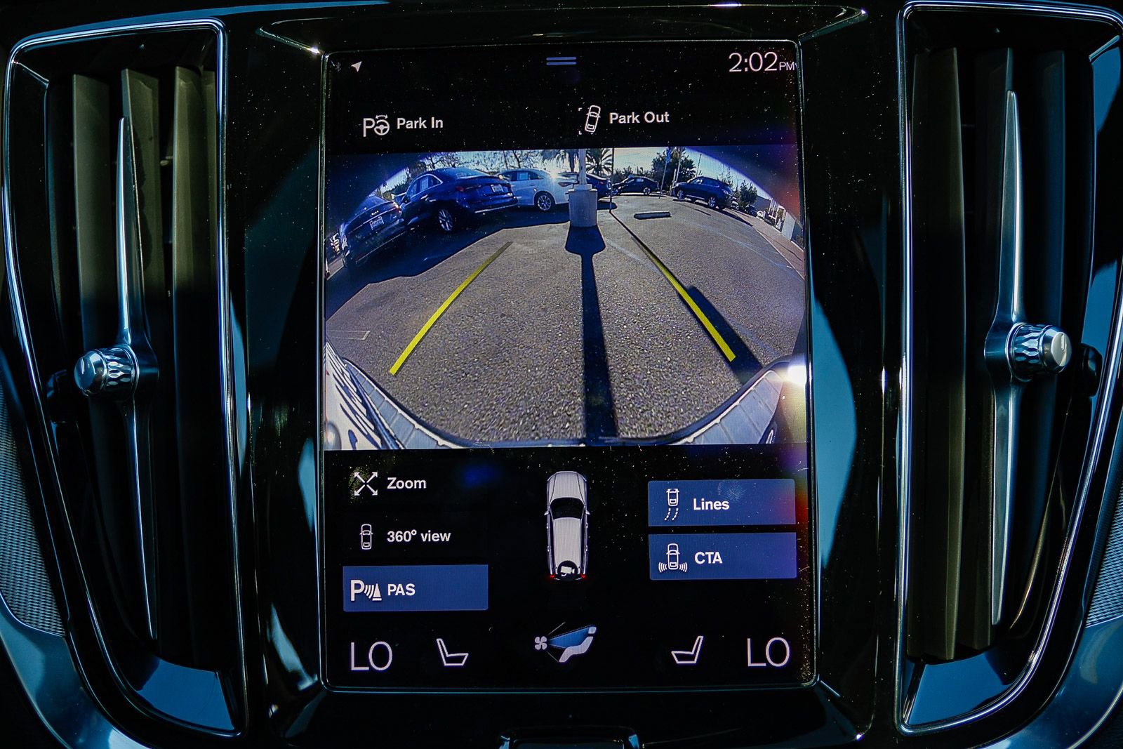 Used 2021 Volvo V60 T6 R-Design w/ Advanced Package image 27