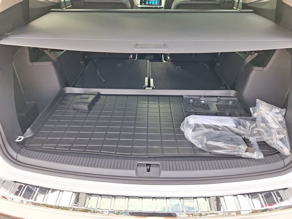 New 2026 Volkswagen Atlas SE image 26