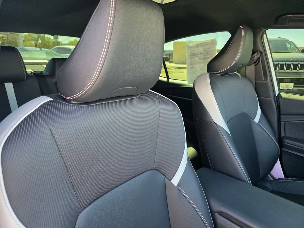 Used 2025 Toyota Camry SE FWD image 20
