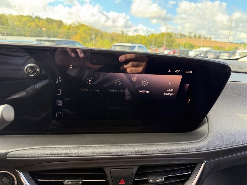 Used 2024 Buick Encore GX Sport Touring image 19