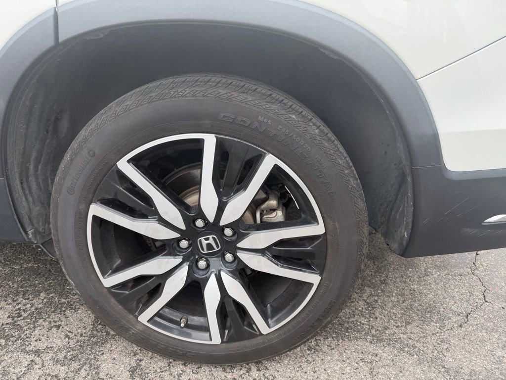 Used 2019 Honda Pilot Touring image 6