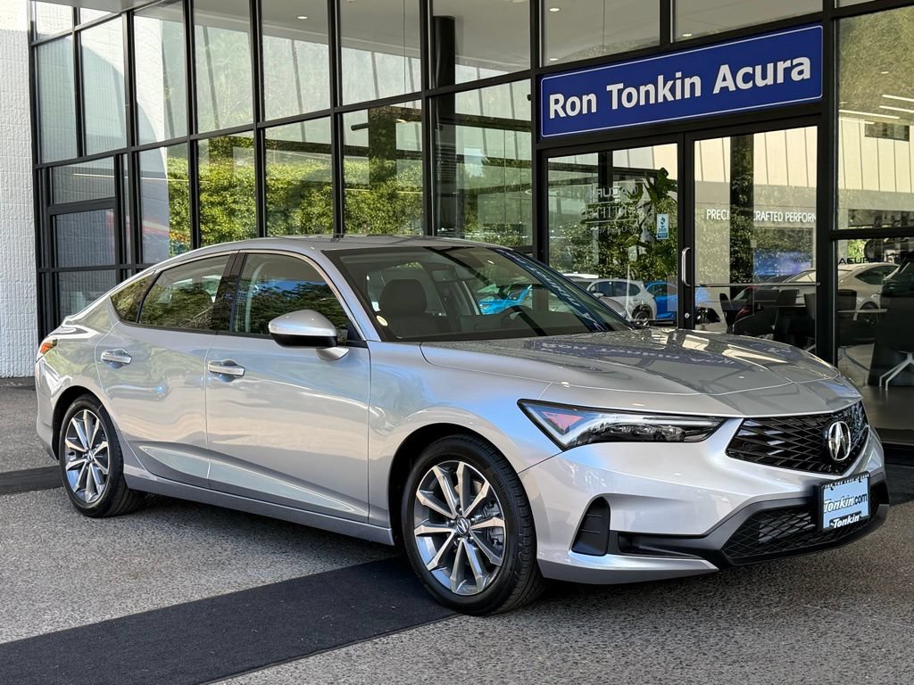 New 2026 Acura Integra FWD image 2
