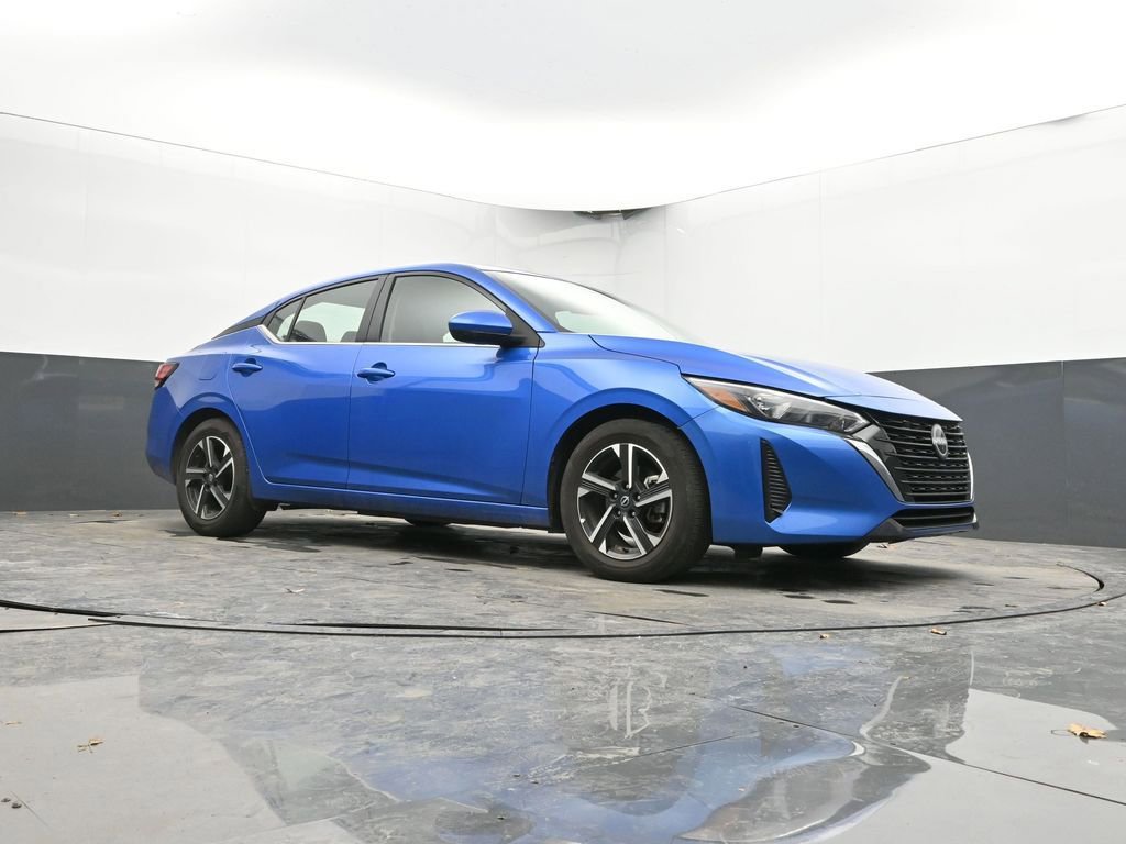 Used 2025 Nissan Sentra SV FWD image 44