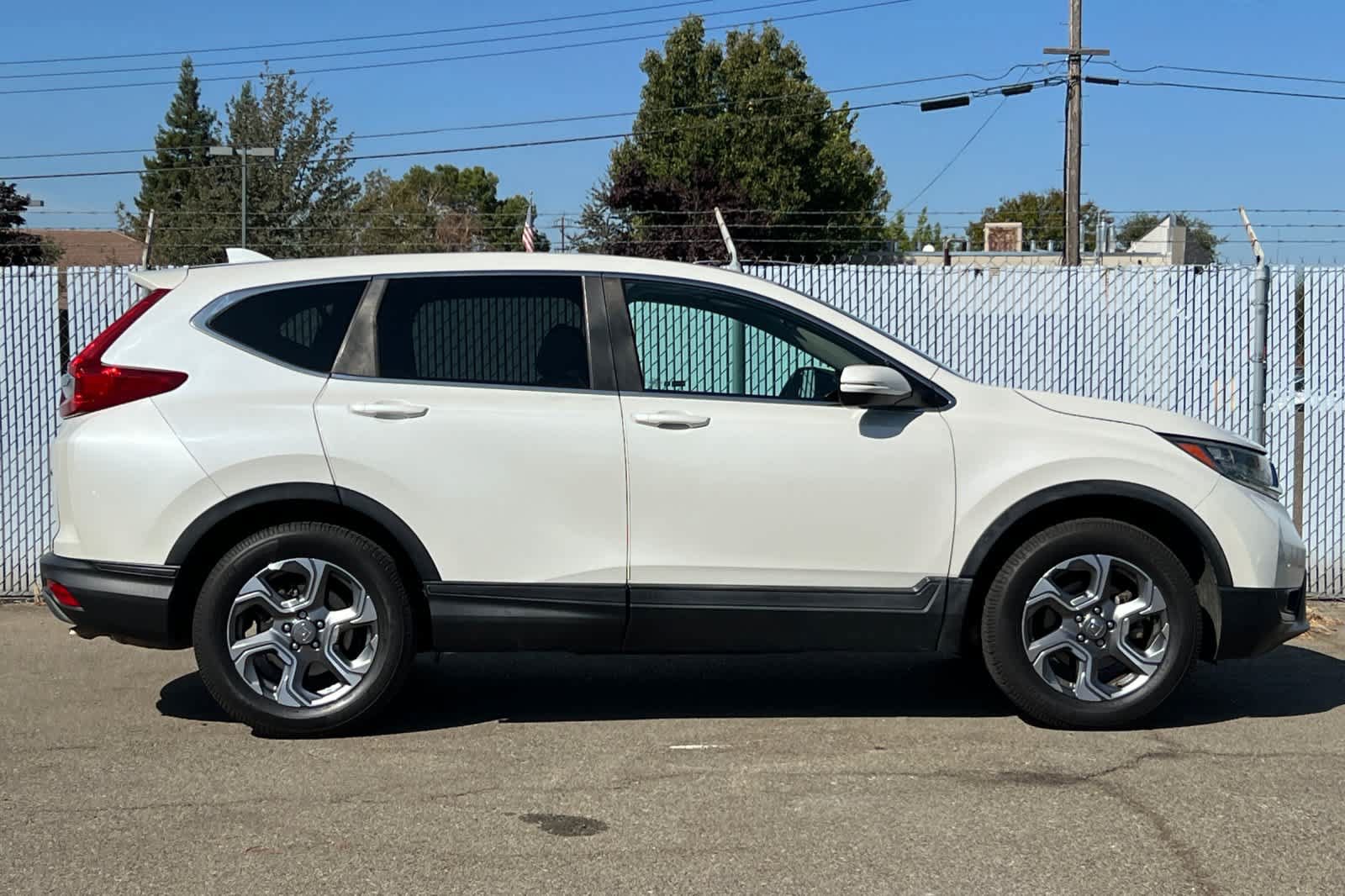 Used 2018 Honda CR-V EX image 6