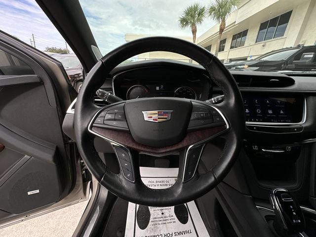 Certified 2023 Cadillac XT5 Premium Luxury FWD image 22
