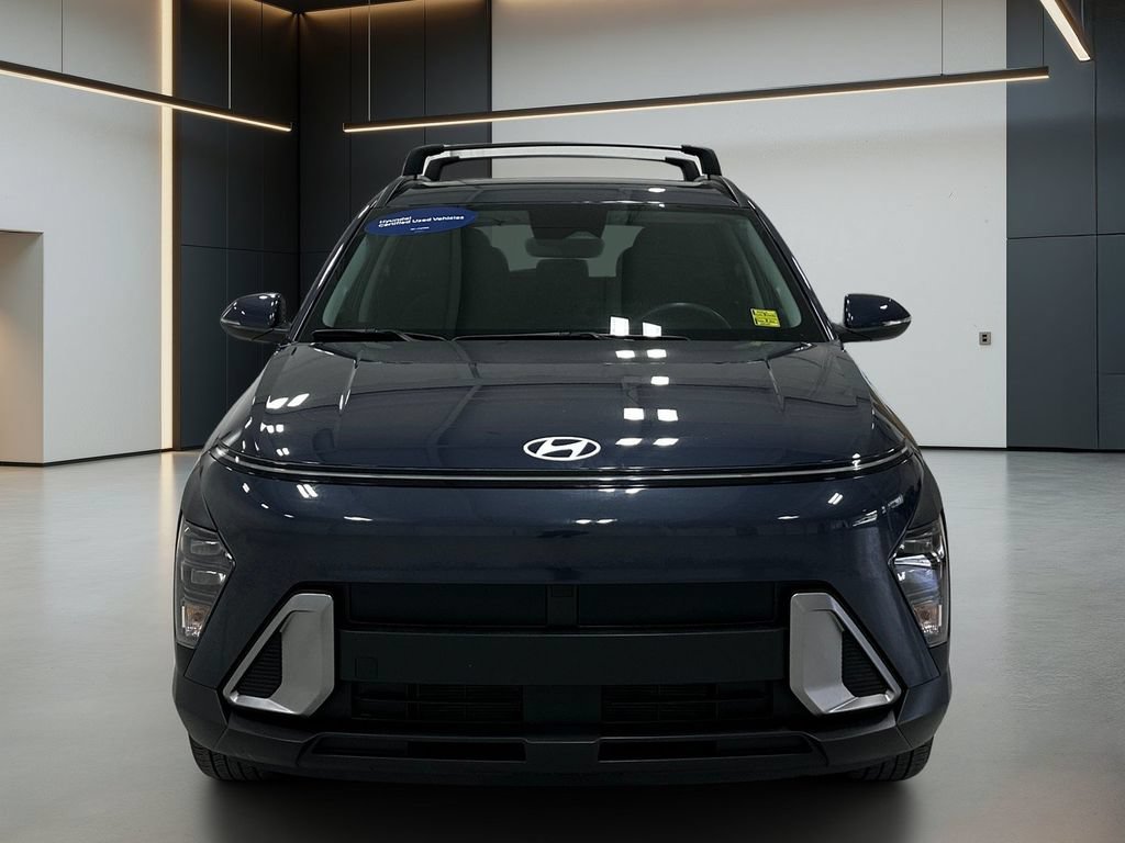 Certified 2025 Hyundai Kona SEL FWD image 10