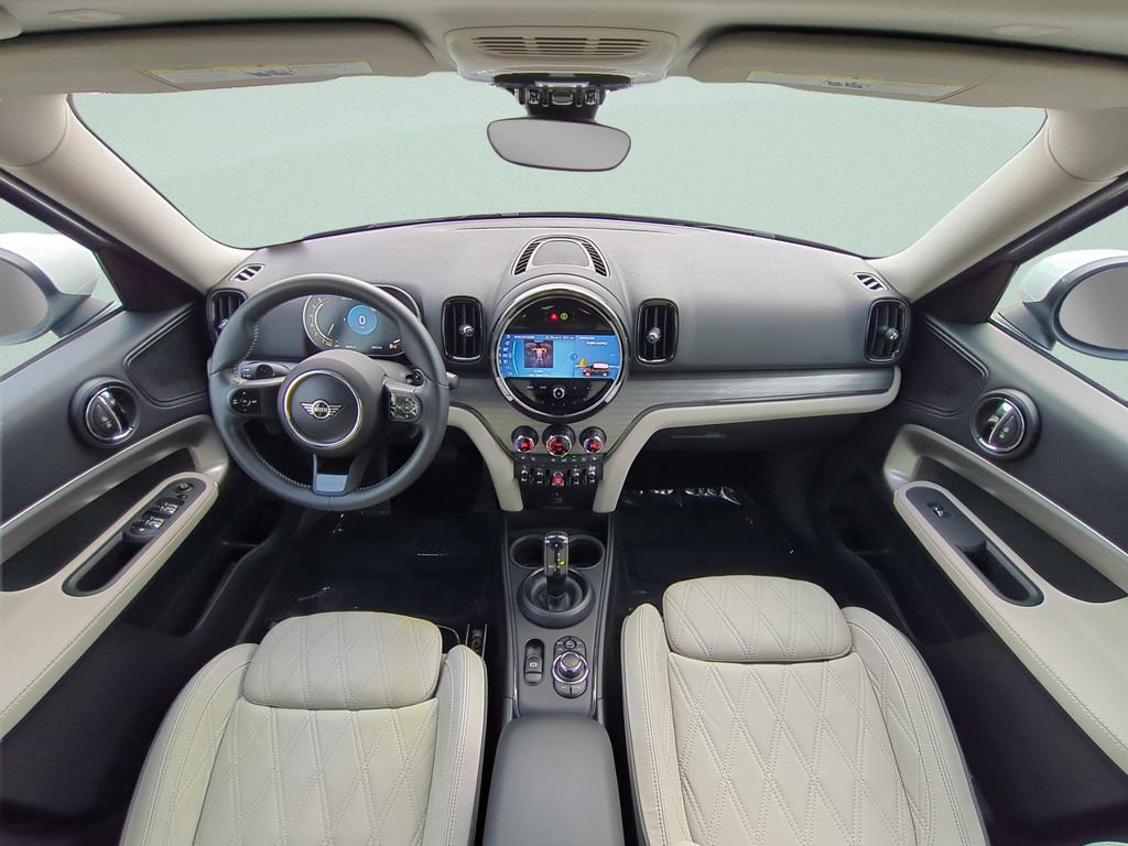 Used 2023 MINI Cooper Countryman S w/ Signature Upholstery Package FWD image 11