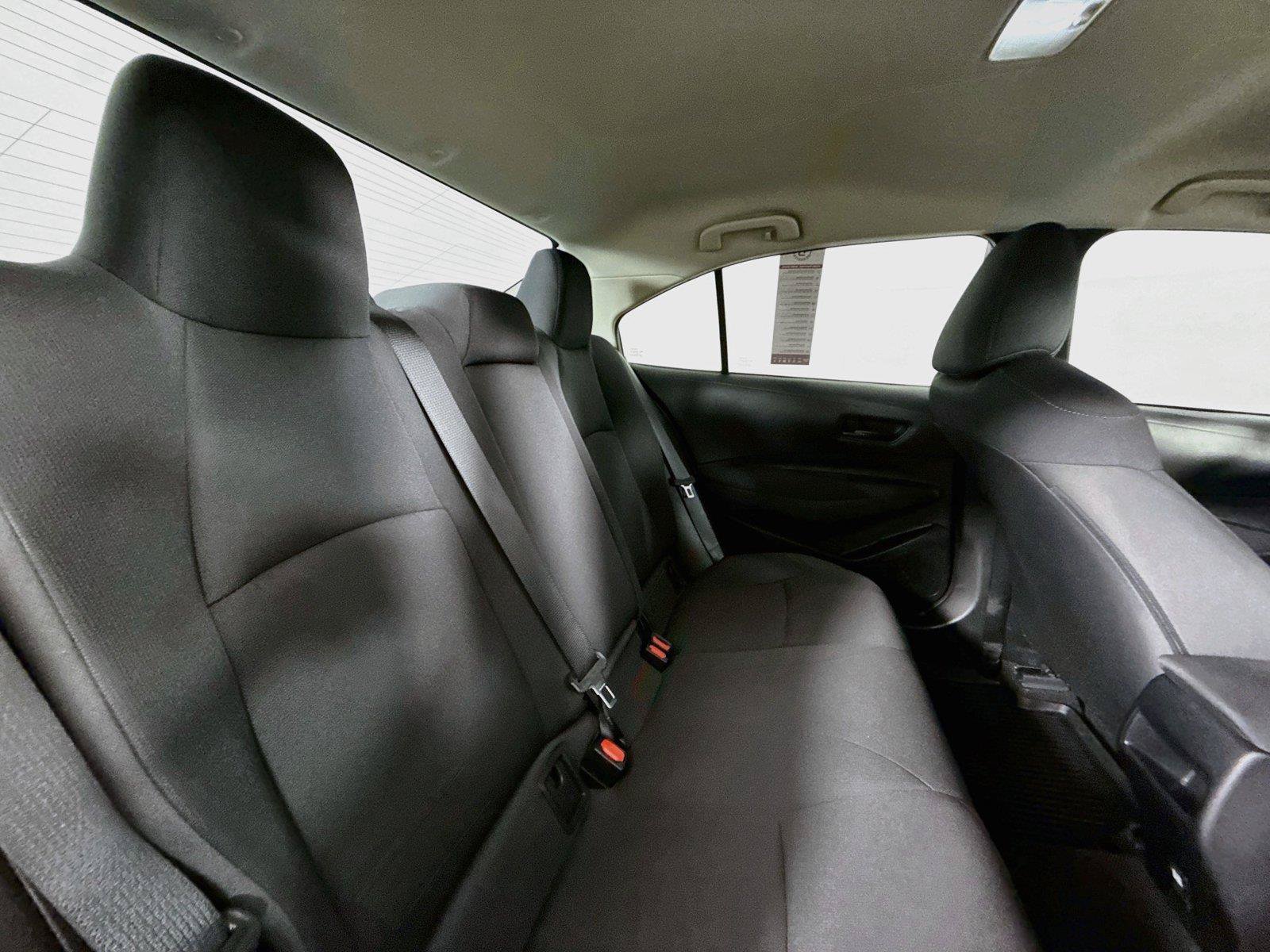 Certified 2022 Toyota Corolla LE FWD image 36