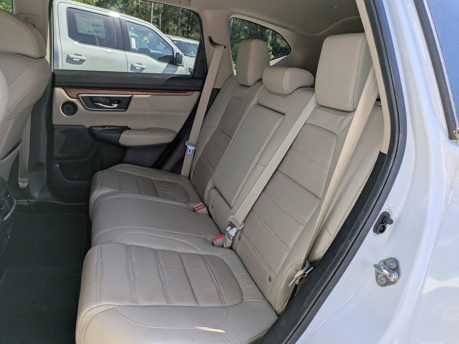 Used 2019 Honda CR-V Touring image 8