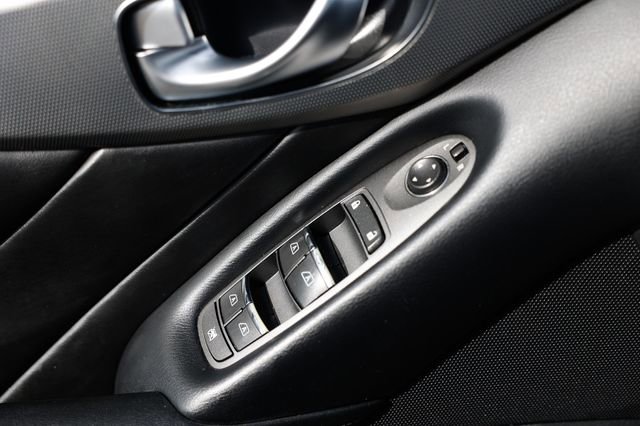 Used 2016 INFINITI Q50 3.0t Premium w/ 3.0T Premium Plus Package image 49