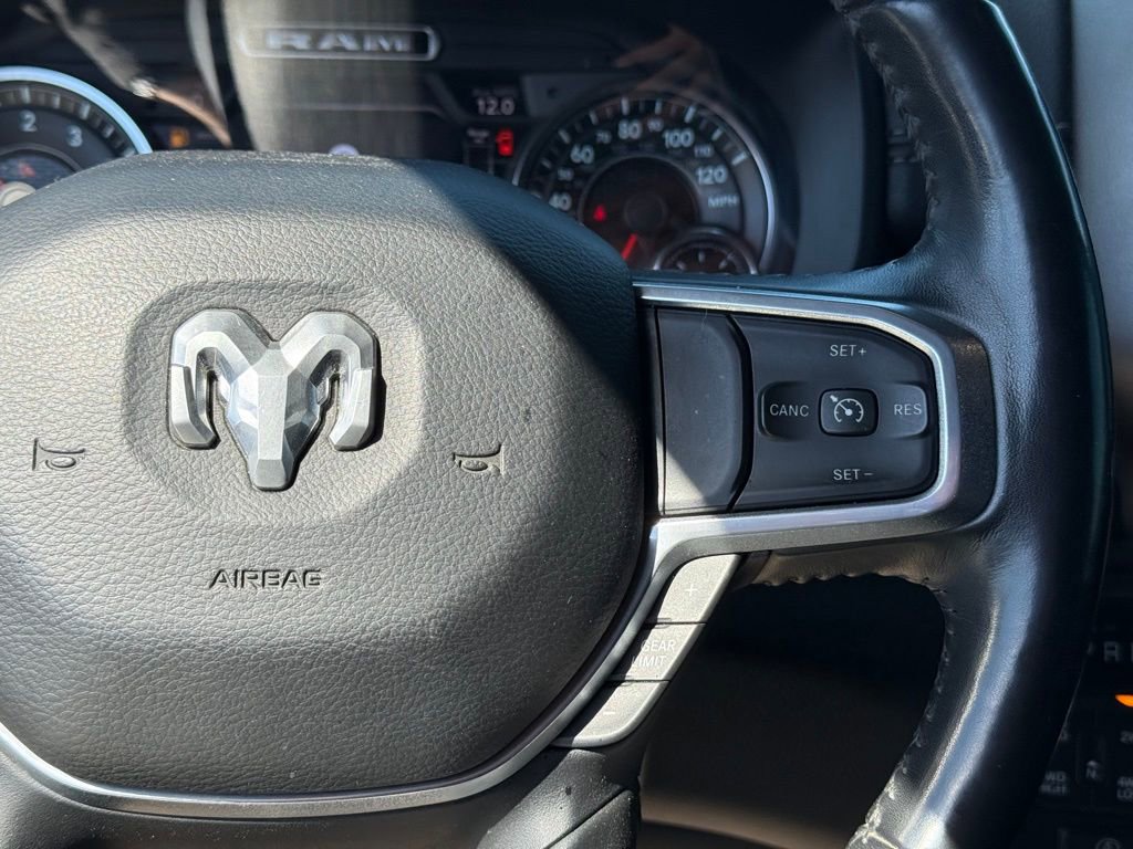 Used 2020 RAM 1500 Laramie w/ Sport Appearance Package AWD/4WD image 17