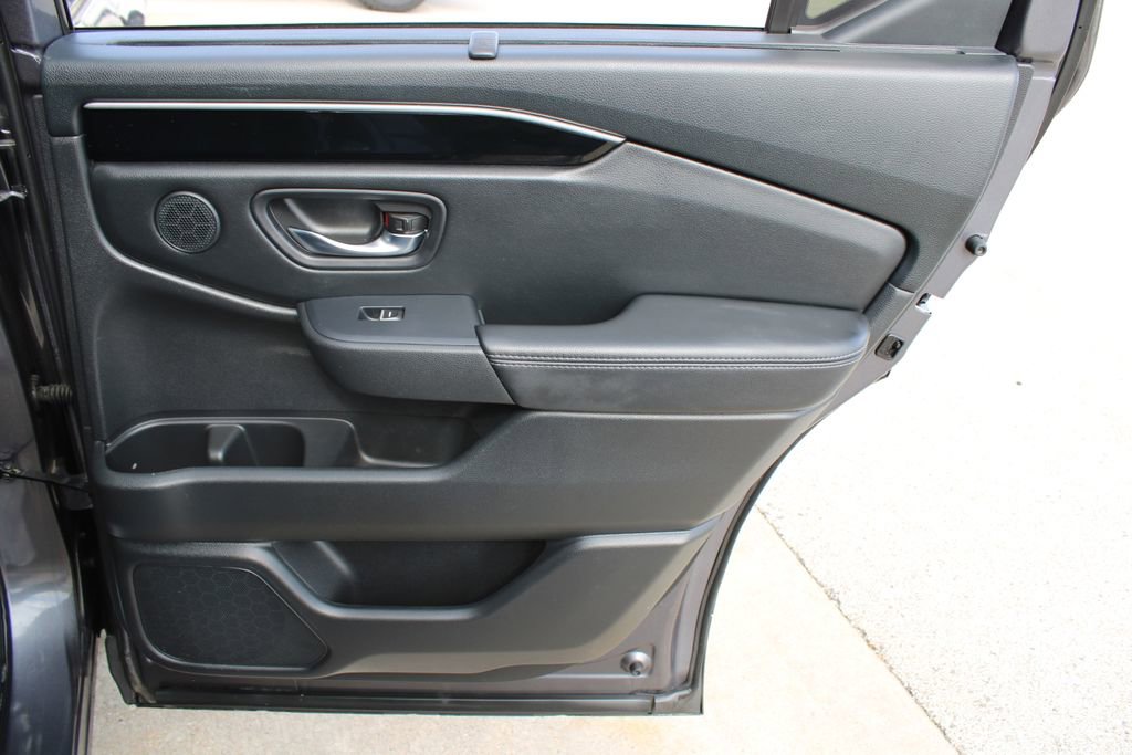 Used 2023 Honda Pilot Touring image 26