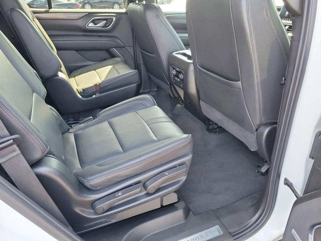Used 2021 Chevrolet Tahoe RST w/ Luxury Package RWD image 20