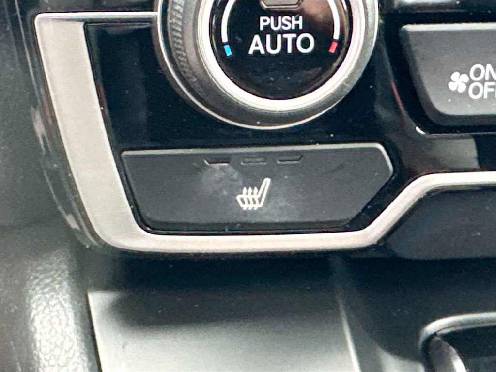 Used 2020 Honda CR-V Touring image 18