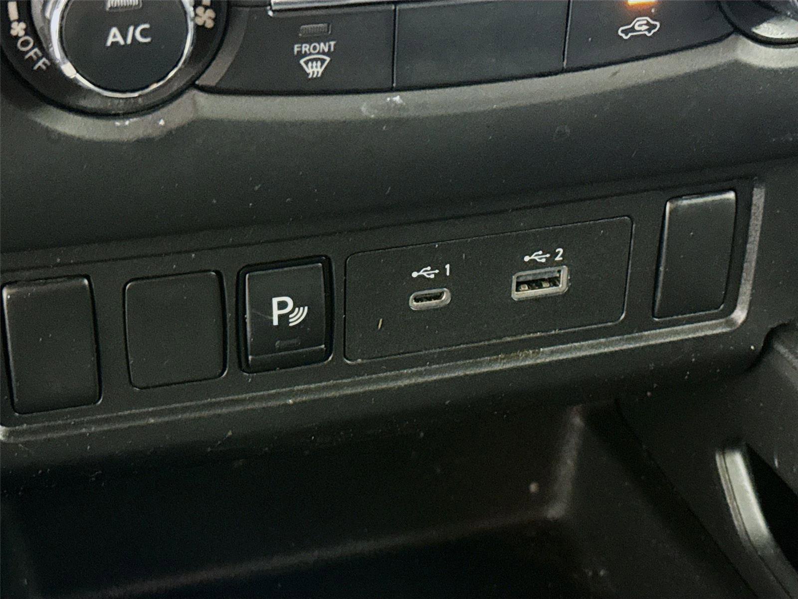 Used 2025 Nissan Frontier S image 14