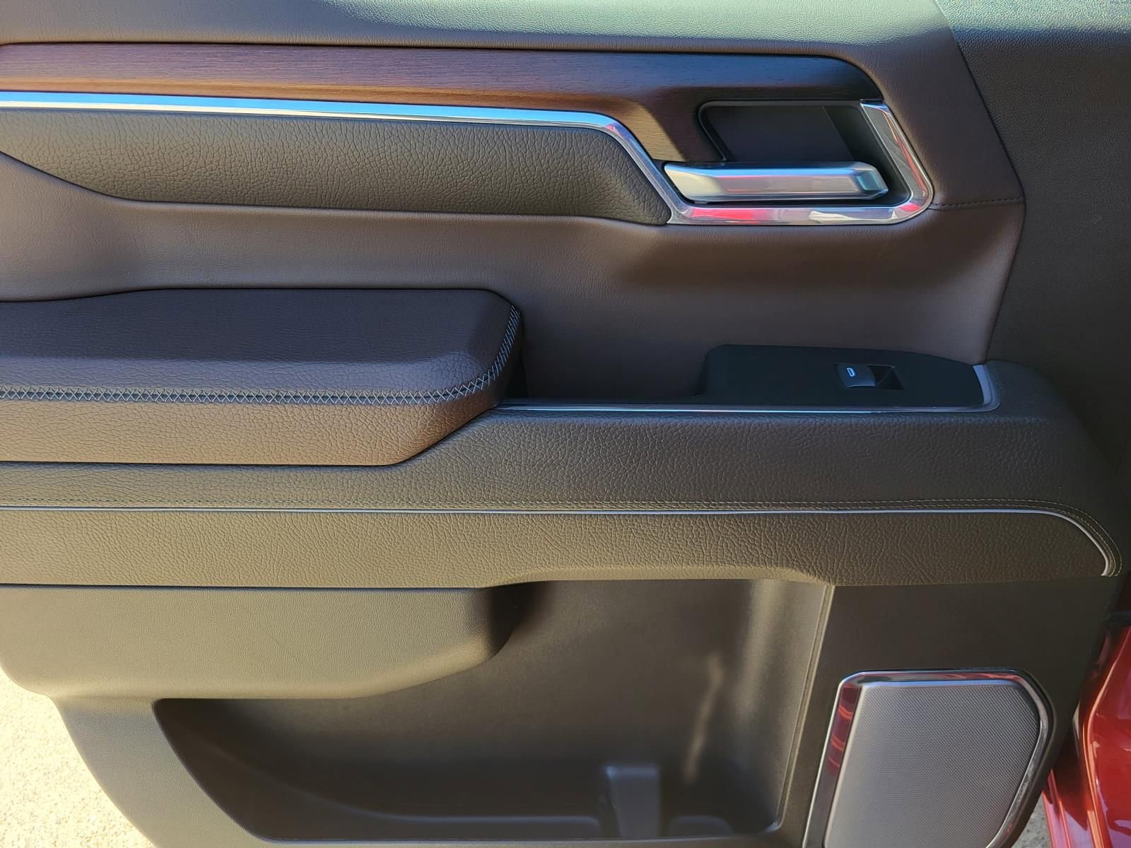 Used 2024 GMC Sierra 1500 Denali w/ Denali Reserve Package image 10