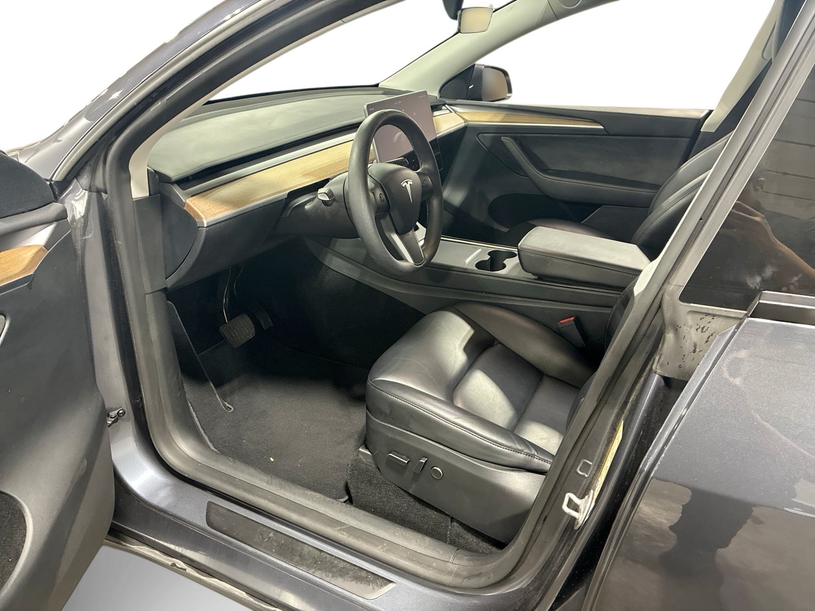 Certified 2023 Tesla Model Y Long Range AWD/4WD image 9