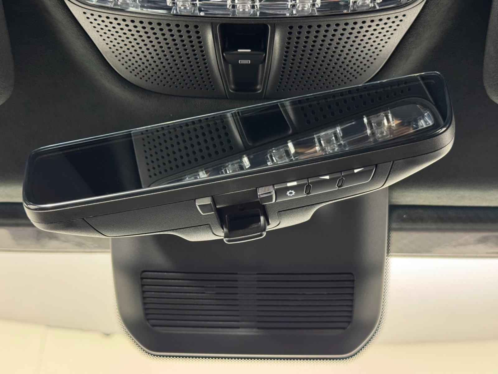 Used 2023 Mercedes-Benz G 63 AMG Squared w/ AMG Night Package Magno image 36