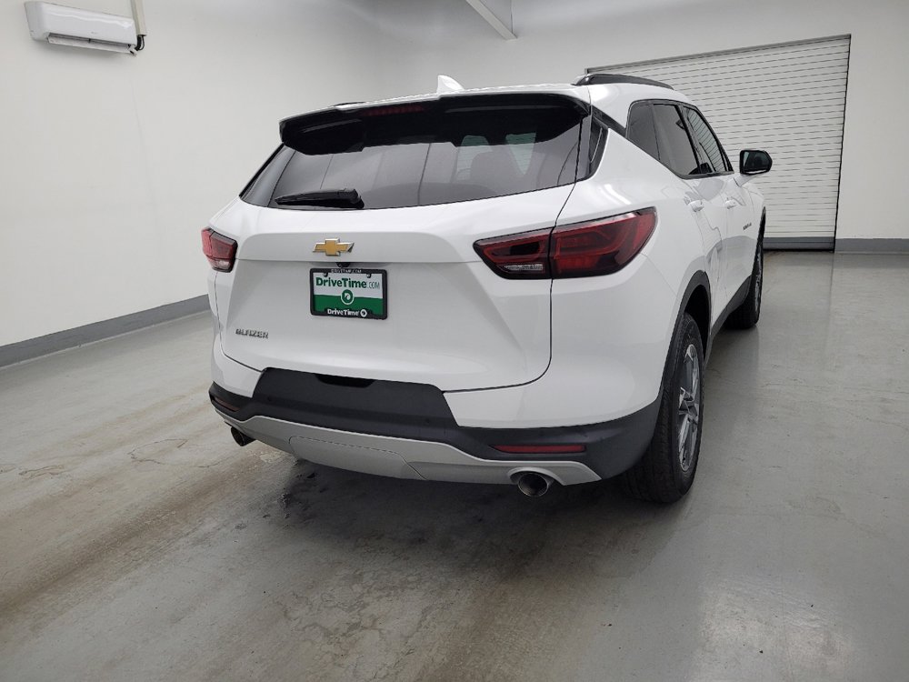 Used 2024 Chevrolet Blazer LT w/ Convenience Package FWD image 7