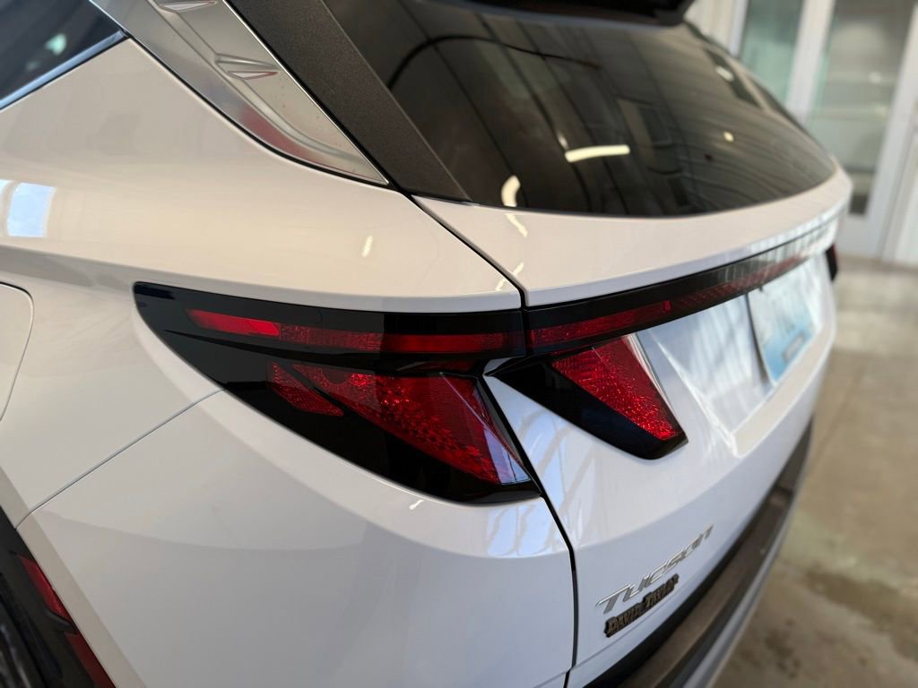 Used 2025 Hyundai Tucson SEL image 14