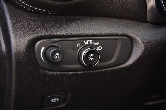 Used 2024 Chevrolet Blazer LT image 11