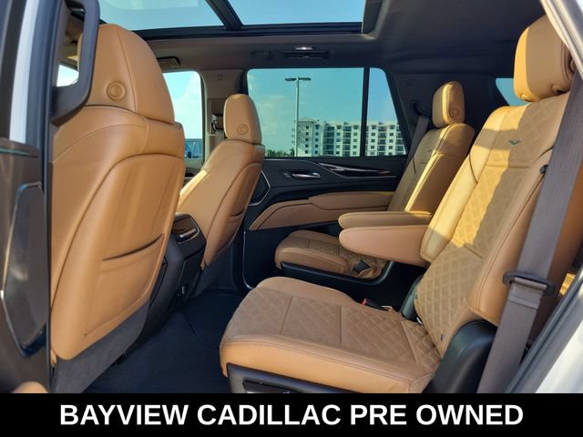 Used 2021 Cadillac Escalade Sport AWD/4WD image 12