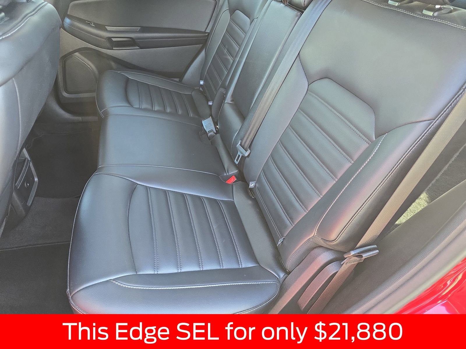Used 2024 Ford Edge SEL image 19
