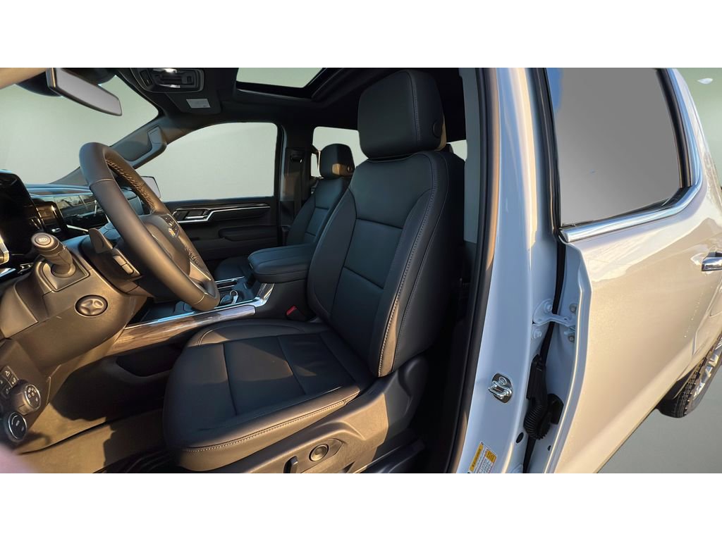 New 2026 Chevrolet Silverado 1500 LTZ w/ LTZ Premium Package image 24
