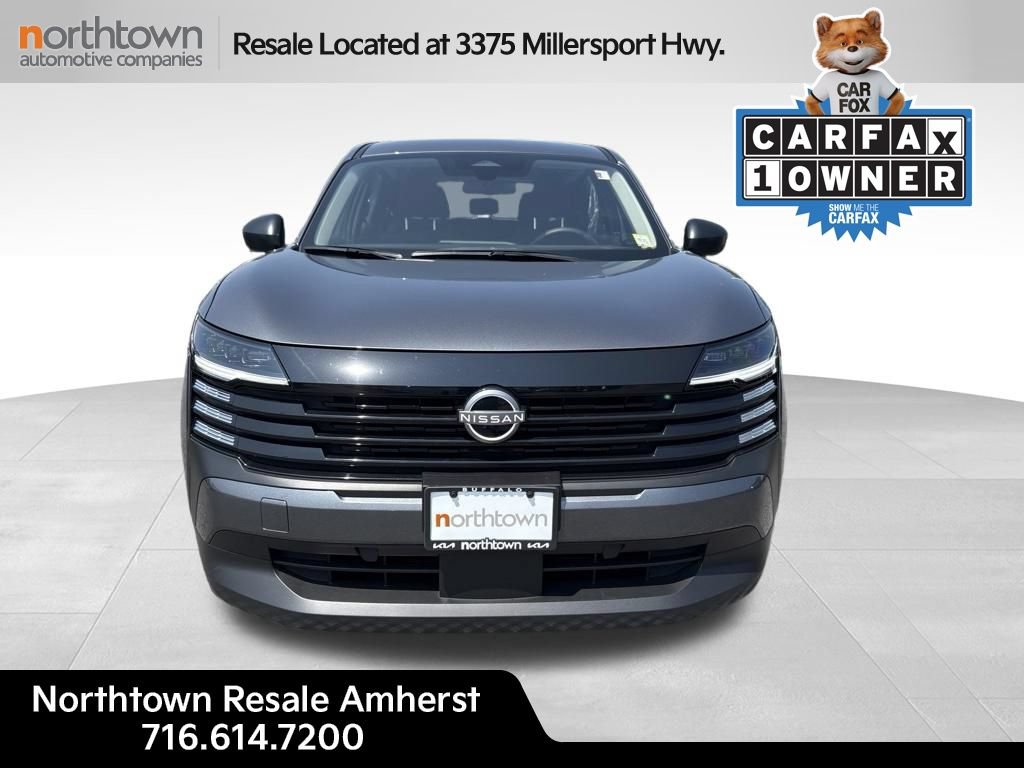 Used 2025 Nissan Kicks S AWD/4WD image 2
