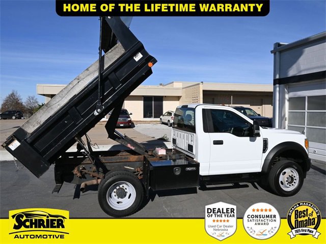 Used 2017 Ford F550 XL w/ Power Equipment Group image 65