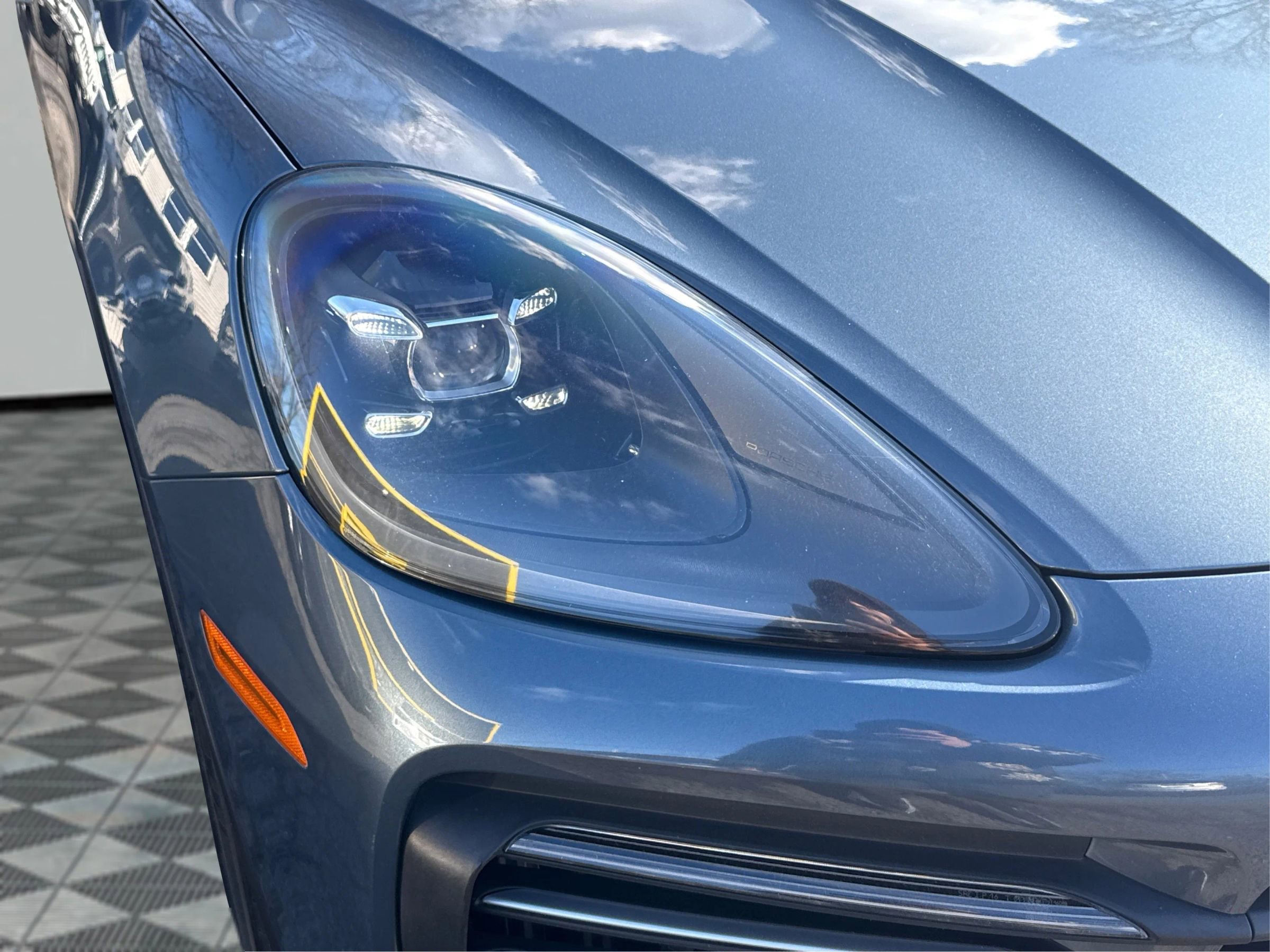 Used 2019 Porsche Cayenne image 30