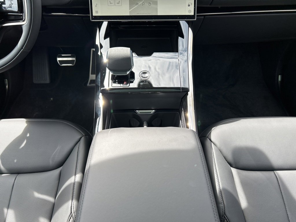 New 2025 Land Rover Range Rover Sport Dynamic SE image 23