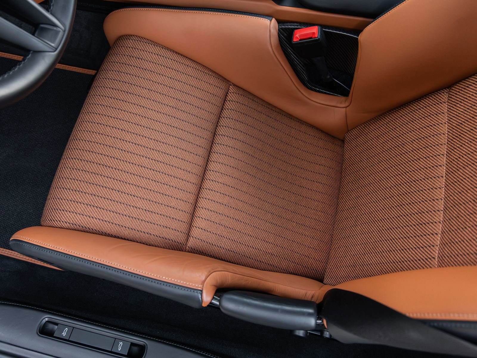 Certified 2024 Porsche 911 GT3 RS RWD image 47