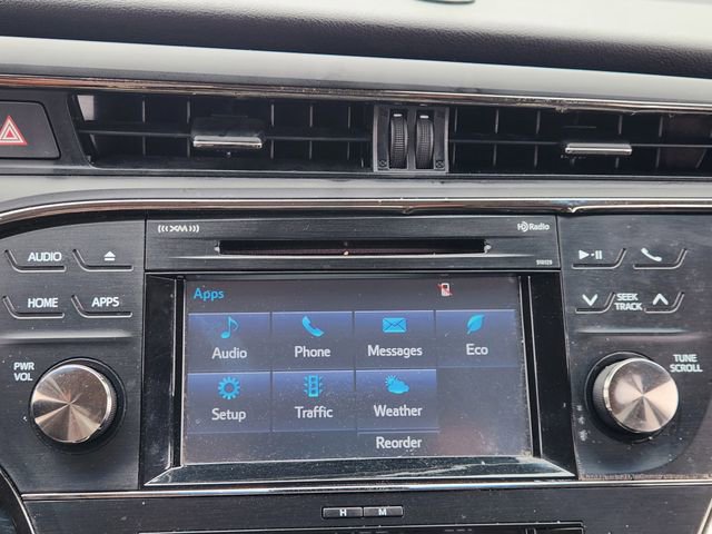 Used 2018 Toyota Avalon XLE FWD image 12