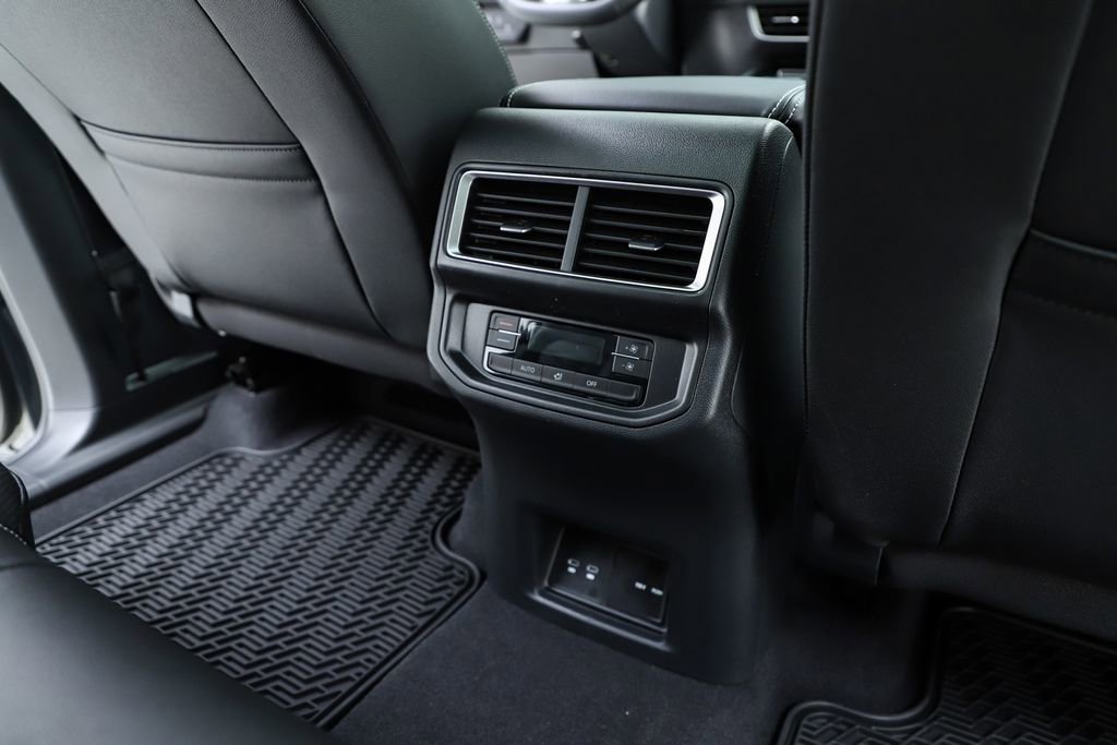New 2026 Volkswagen Atlas SE image 79