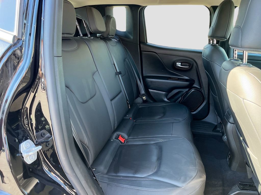 Used 2020 Jeep Renegade Limited AWD/4WD image 25