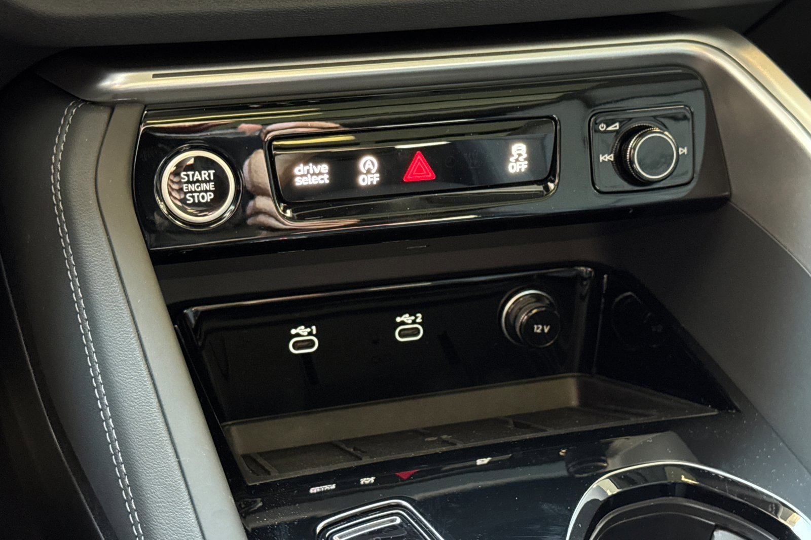 New 2025 Audi Q5 Premium Plus image 18